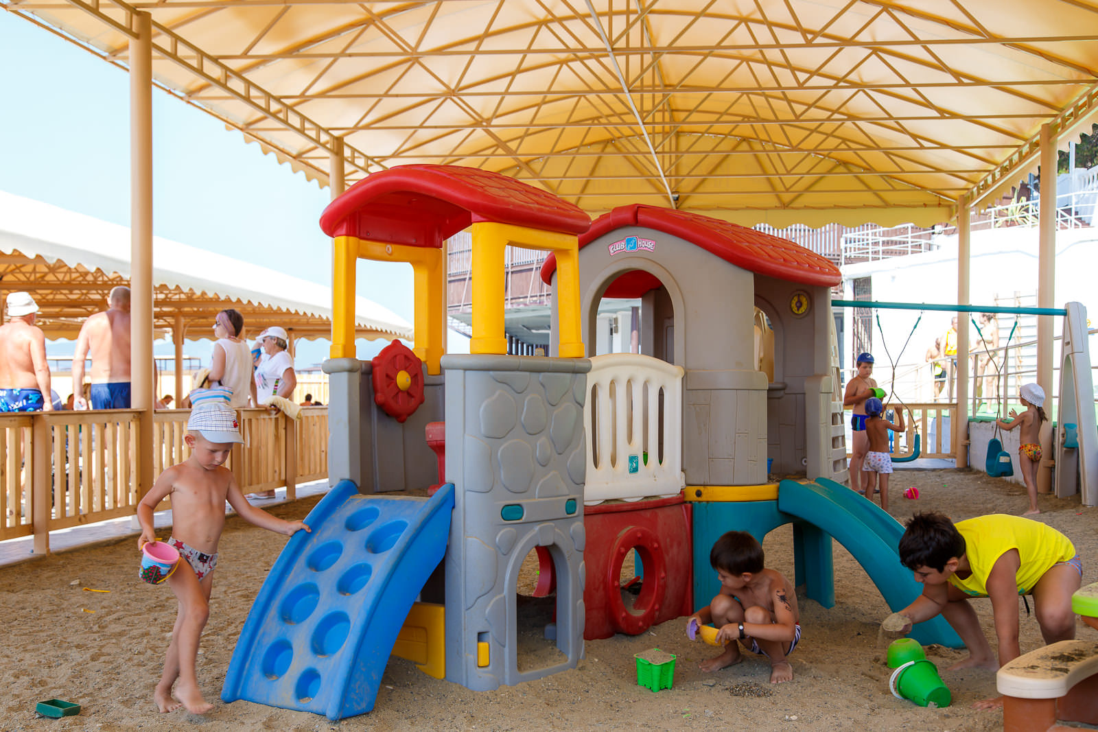 Детская зона на пляже - Санаторий «Красная Талка»
